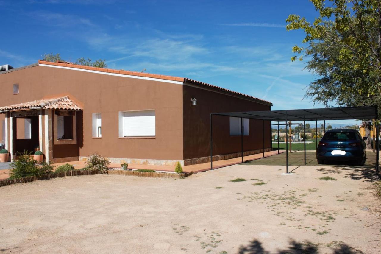 Finca Paredes Valdetorres de Jarama ภายนอก รูปภาพ